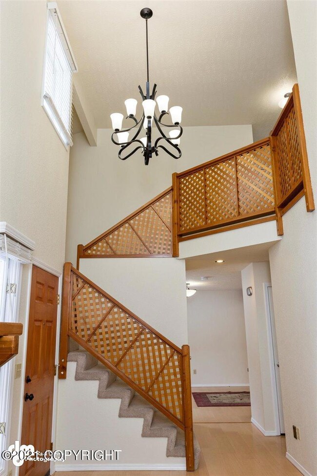 13550 Vern Dr, Anchorage, AK 99516 - photo 4