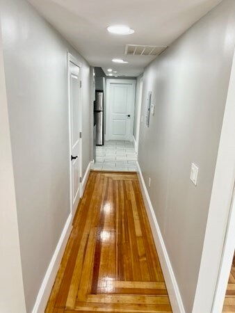 1 Ropes St unit 4, Salem, MA 01970 - photo 4