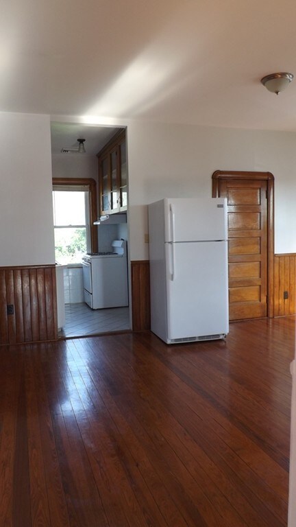 22 Shove St unit 3, Fall River, MA 02724 - photo 5