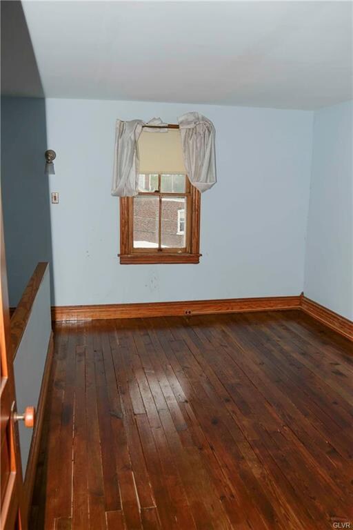 1344 W Linden St unit 2nd Floor, Allentown, PA 18102 - photo 2