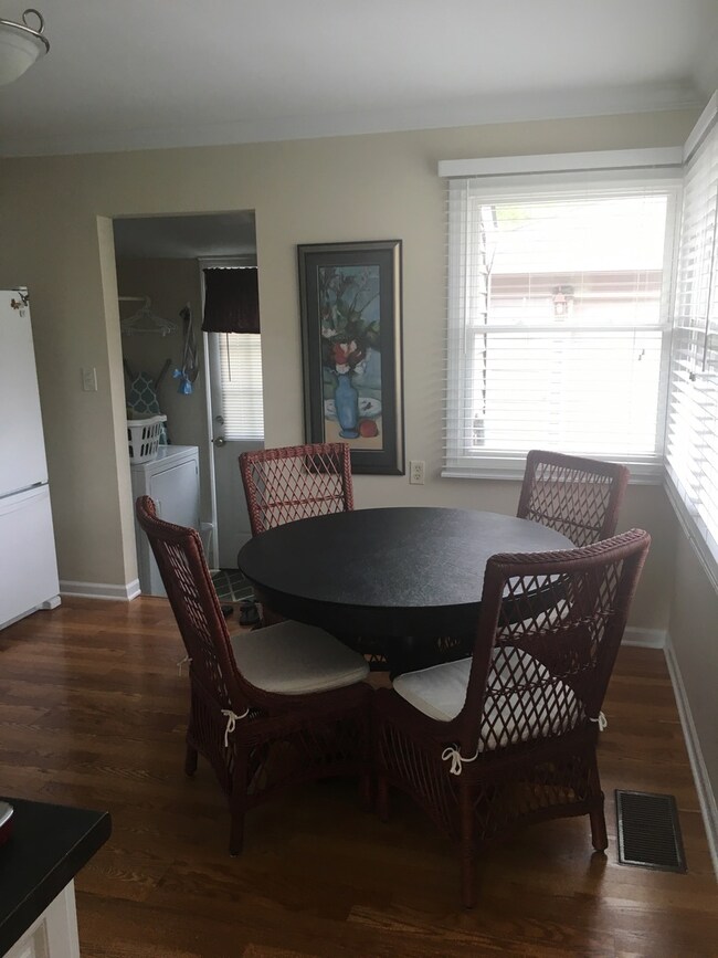 3601 Bobolink Ln, Rolling Meadows, IL 60008 - photo 4