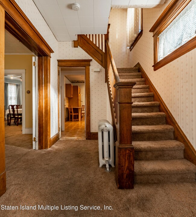 15 Renwick Ave, Staten Island, NY 10301 - photo 6