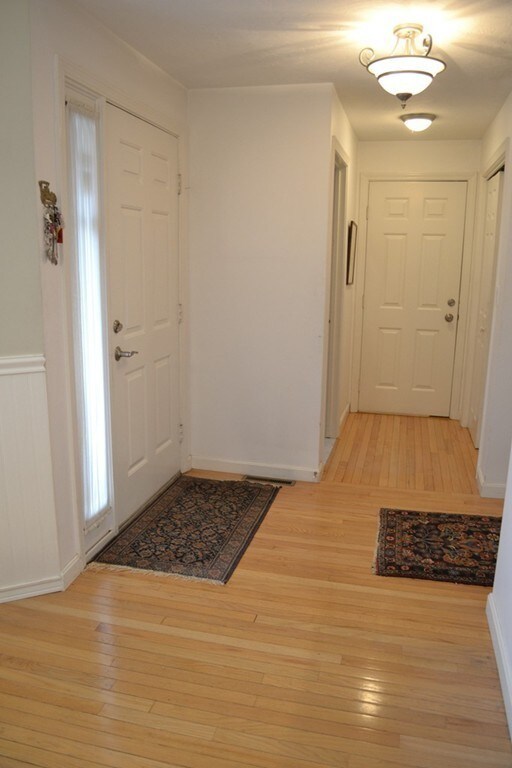 30 Lebeaux Dr unit 29, Shrewsbury, MA 01545 - photo 2