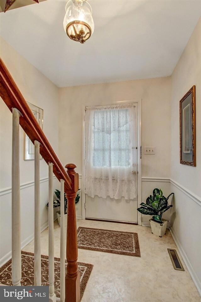 422 W Chocolate Ave, Hershey, PA 17033 - photo 3