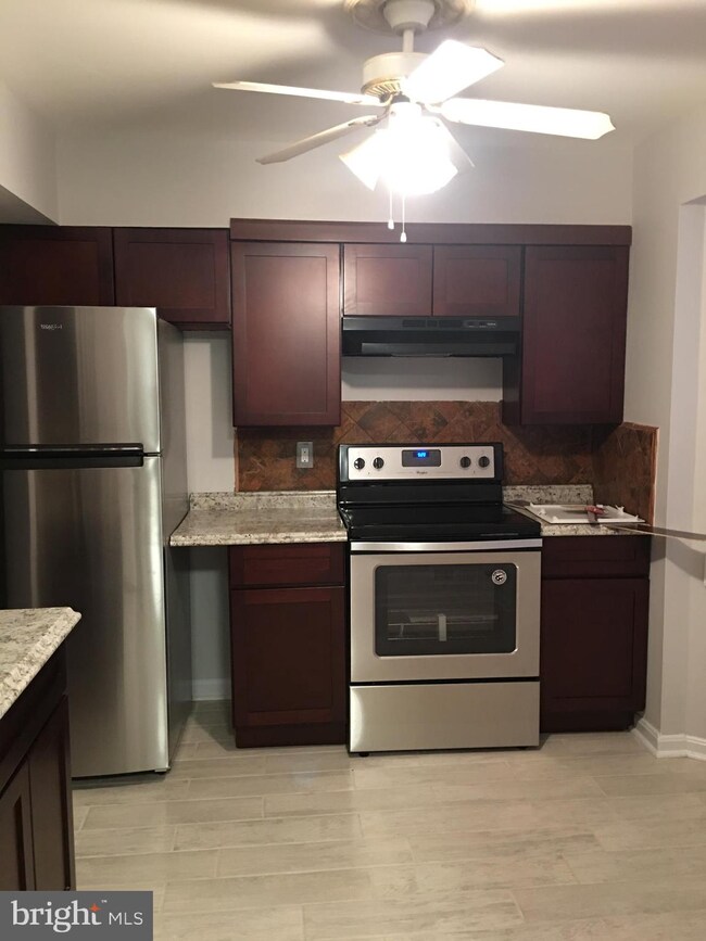 10262 Cub Run Ct, Manassas, VA 20109 - photo 7