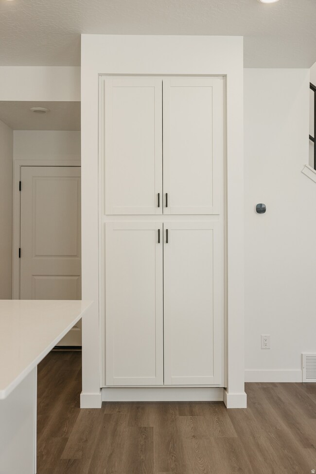 3070 N Summer Wood Dr unit 811, Eagle Mountain, UT 84013 - photo 5