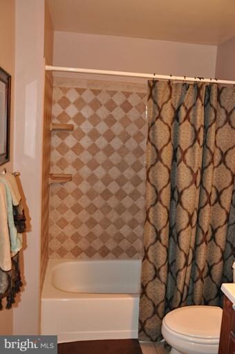 94 Saint Charles Square unit 94, Sterling, VA 20164 - photo 5