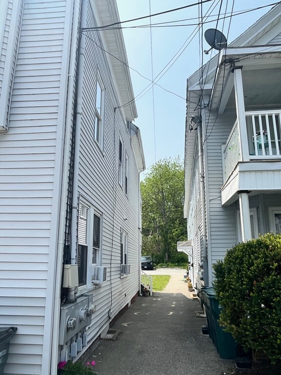 11 Aubin St, Amesbury, MA 01913 - photo 3