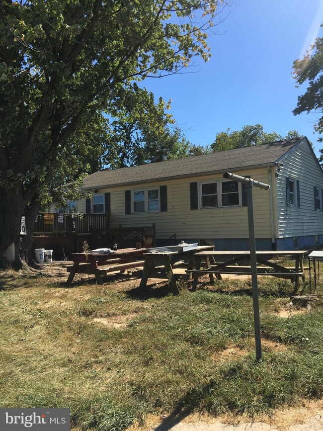 16182 Trigger Ln, King George, VA 22485 - photo 5