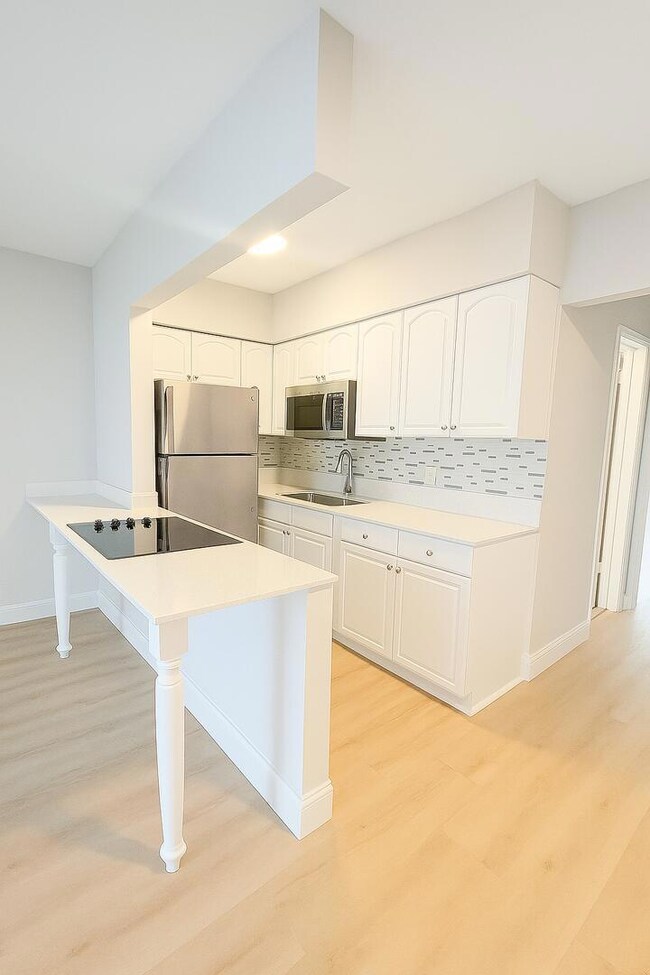 811 SE 22nd Ave unit 14, Pompano Beach, FL 33062 - photo 6