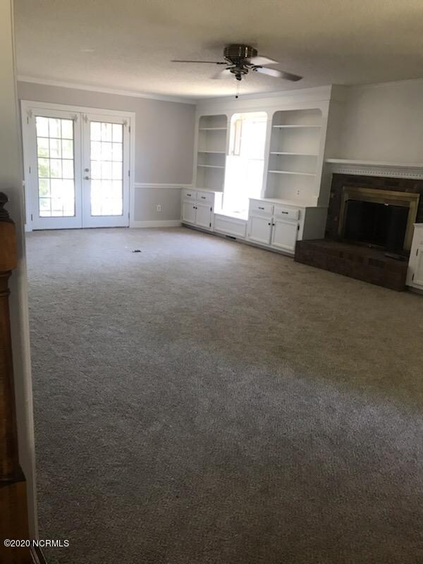 TL DEN NEW PAINT & CARPET