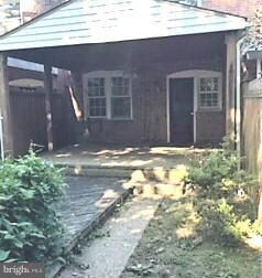 404 Westshire Dr, Catonsville, MD 21228 - photo 3