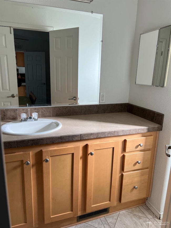 10656 Pretoria Rd, Tehachapi, CA 93561 - photo 7