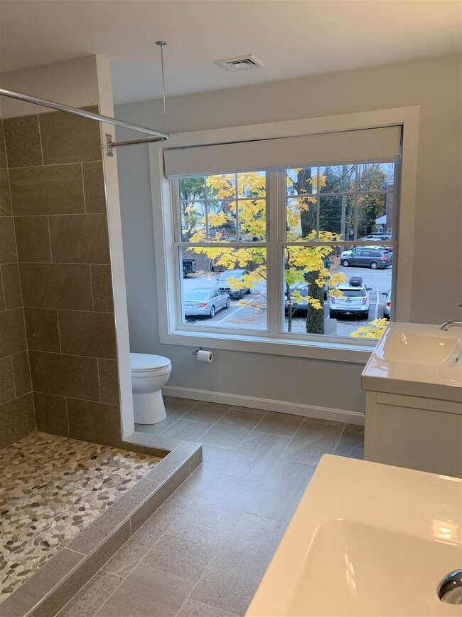 13 Clifford St unit A, Exeter, NH 03833 - photo 7