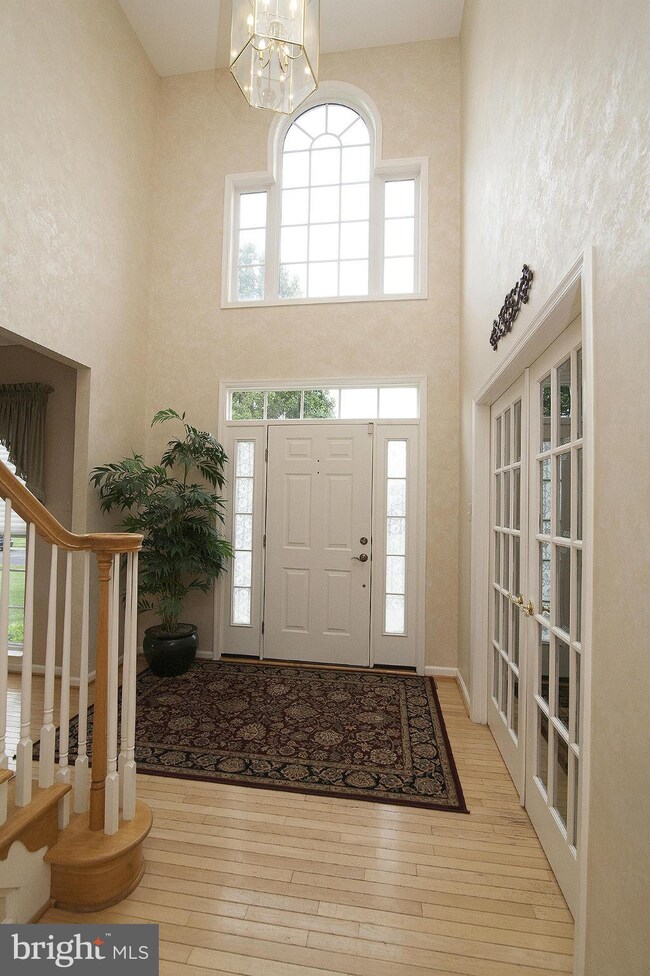 659 Tanglewood Dr, Sykesville, MD 21784 - photo 4