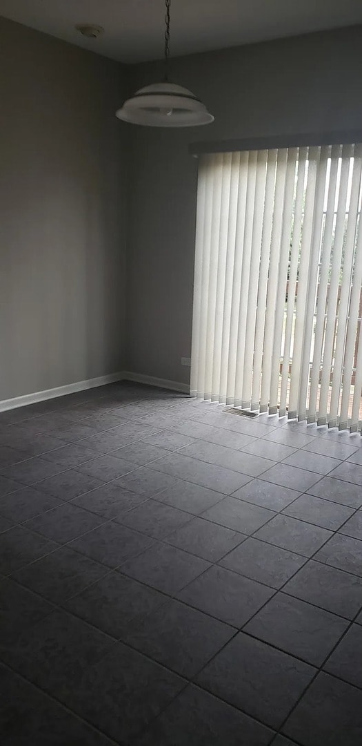 unlisted-address, Aurora, IL 60502 - photo 4