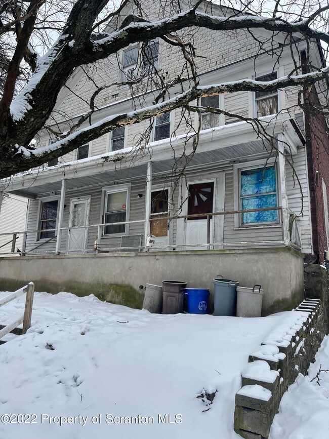 327 Spring St, Scranton, PA 18508 - photo 2