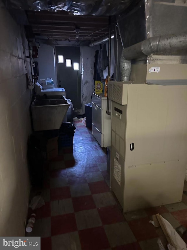 2119 Glenview St, Philadelphia, PA 19149 - photo 6