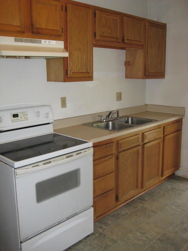 2544 Kitchen