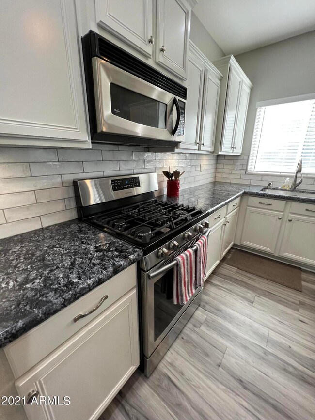 Kitchen 2