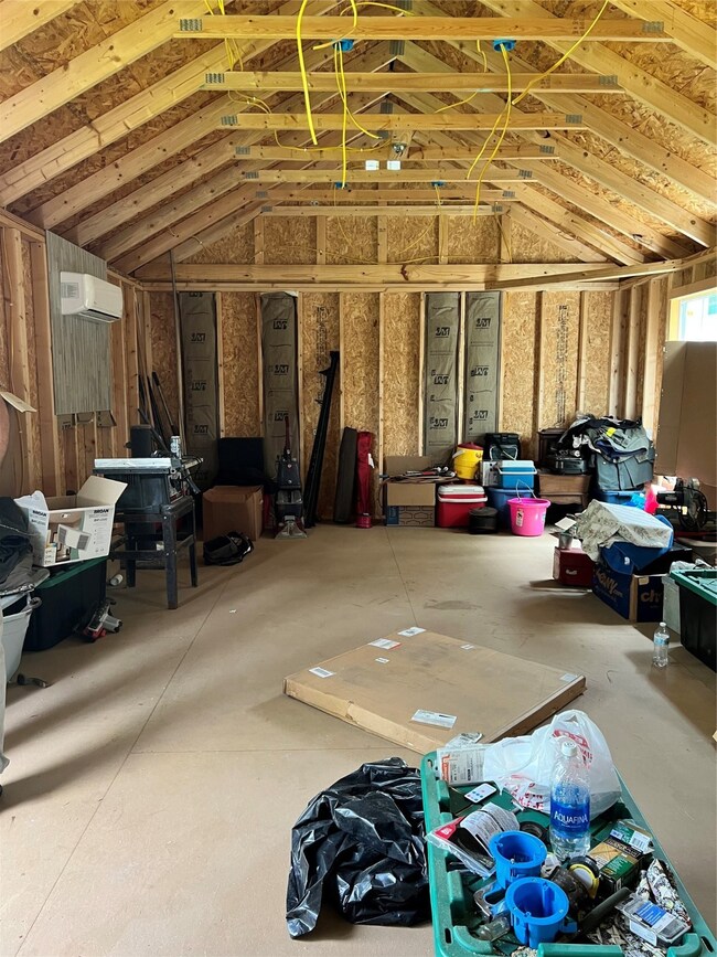 2509 3rd St, Bay City, TX 77414 - photo 4