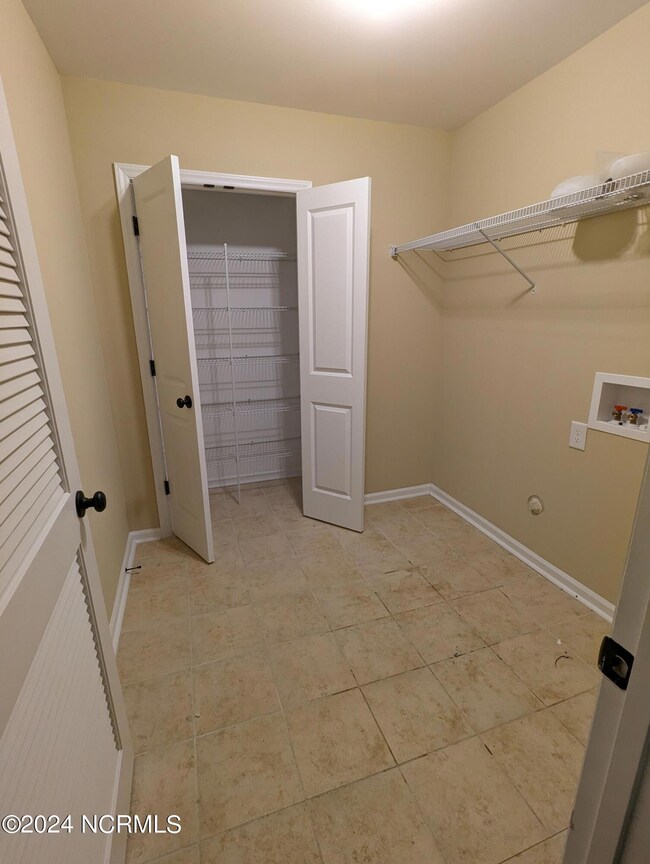 2821 Ange St, Winterville, NC 28590 - photo 6