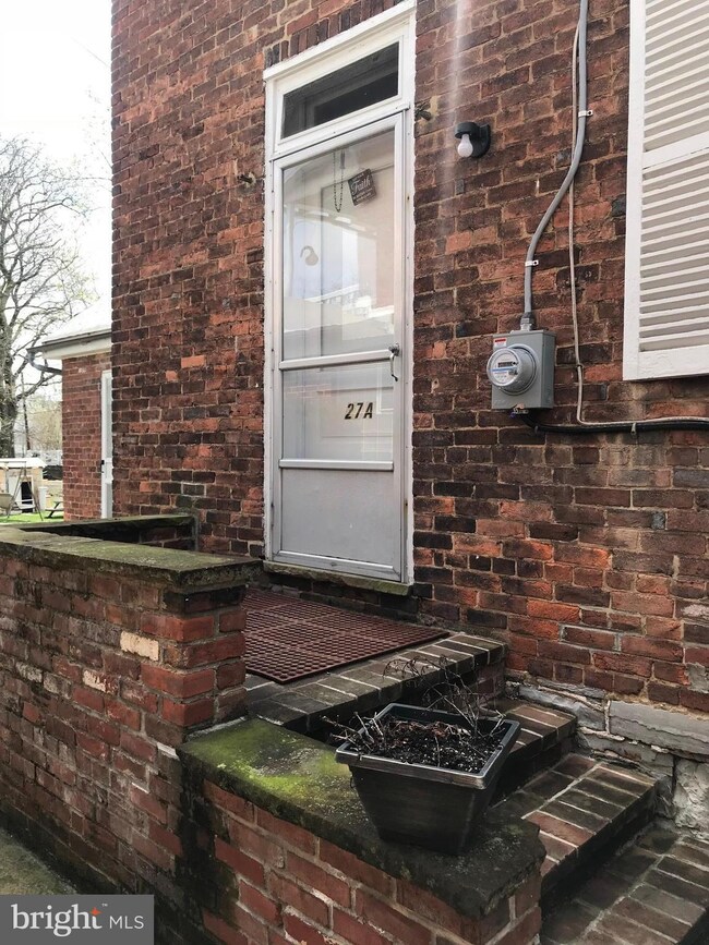 27 N Main St unit A, Mercersburg, PA 17236 - photo 2