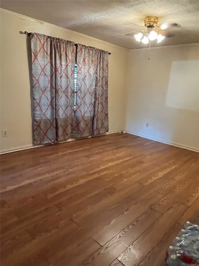 29907 Amarillo St, Magnolia, TX 77354 - photo 7