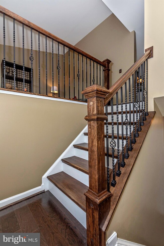 807 Brunswick St, Brunswick, MD 21716 - photo 6