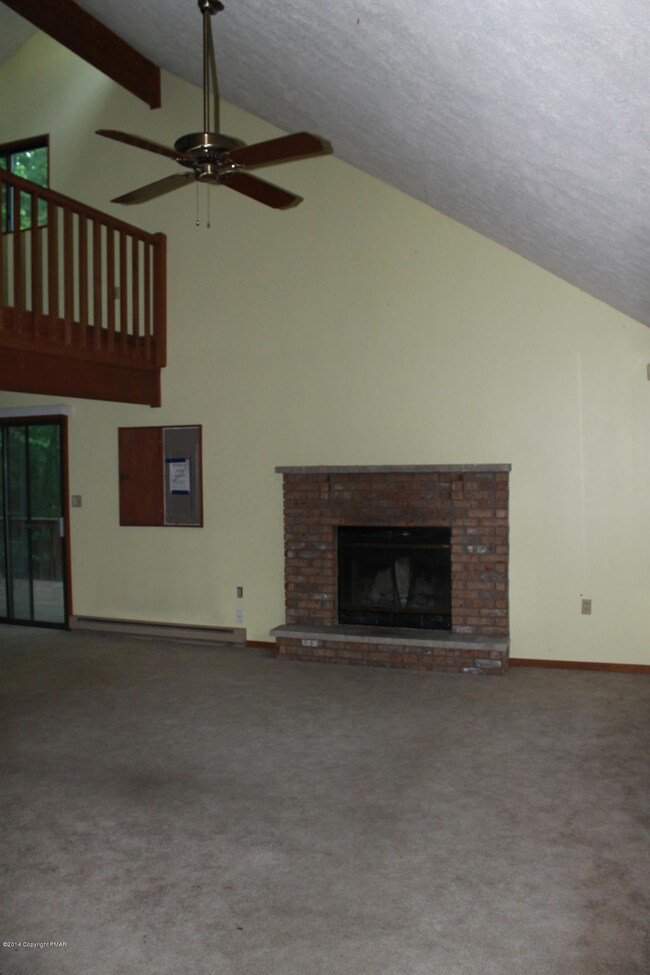 3230 Greenbriar Dr, East Stroudsburg, PA 18301 - photo 6