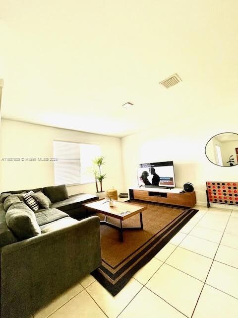 7371 NW 111th Place, Doral, FL 33178 - photo 4