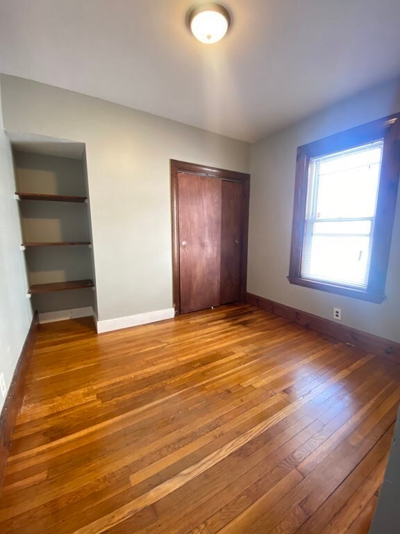 6 Spencer St unit 1, Lynn, MA 01905 - photo 4