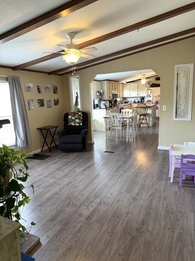 242 Carters Creek Pike, Columbia, TN 38401 - photo 7