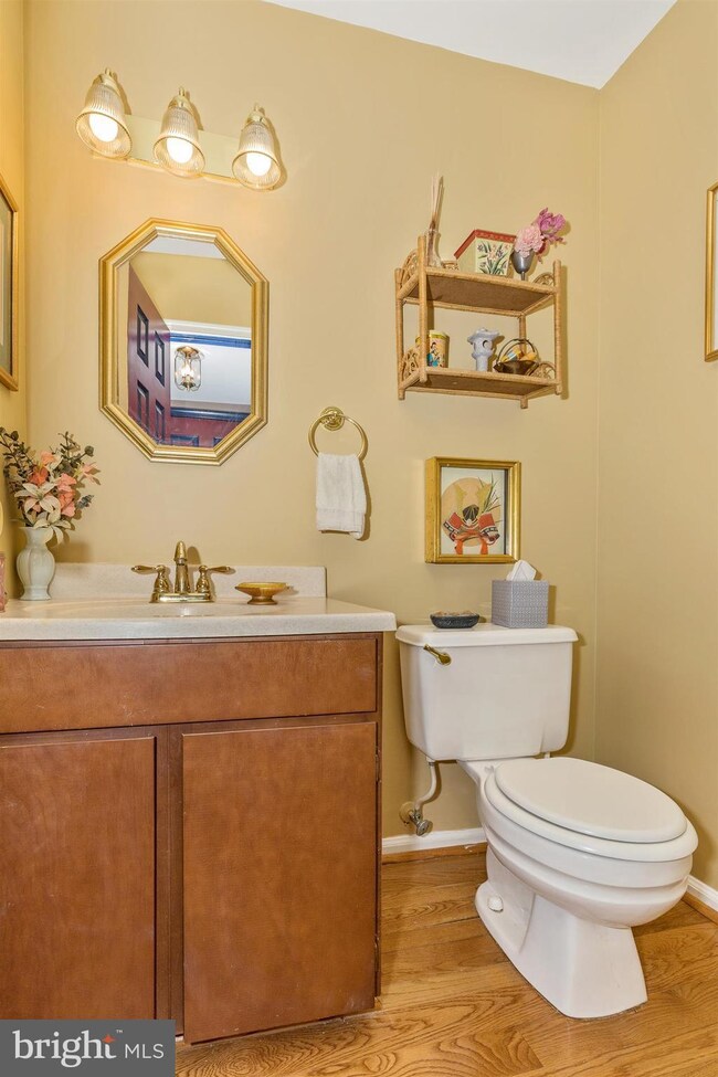 400 Shannon Ct, Frederick, MD 21701 - photo 3