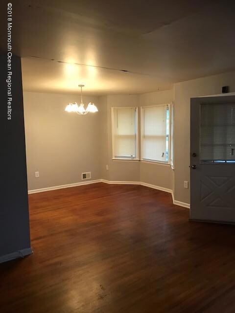 25 Center St, Matawan, NJ 07747 - photo 3