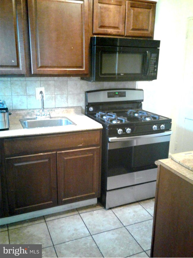 5742 Southern Ave SE, Washington, DC 20019 - photo 3