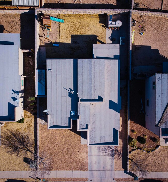 14205 Desert Stone Dr, Horizon City, TX 79928 - photo 3