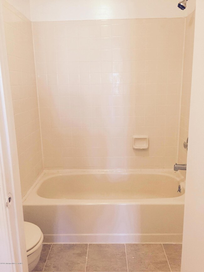 1 Malibu Dr, Eatontown, NJ 07724 - photo 6