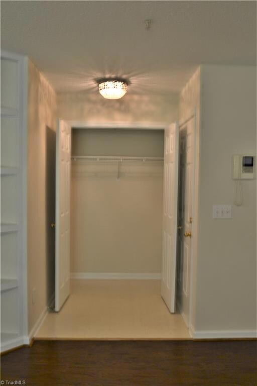 112 Ivy Glen Ct unit 112, Winston Salem, NC 27127 - photo 6