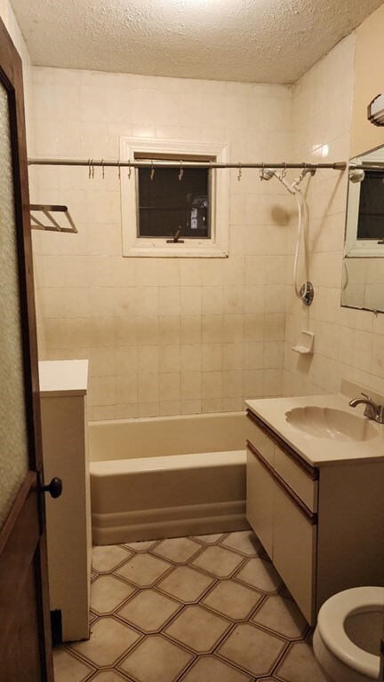 24 Bexley Rd unit 1, Roslindale, MA 02131 - photo 5