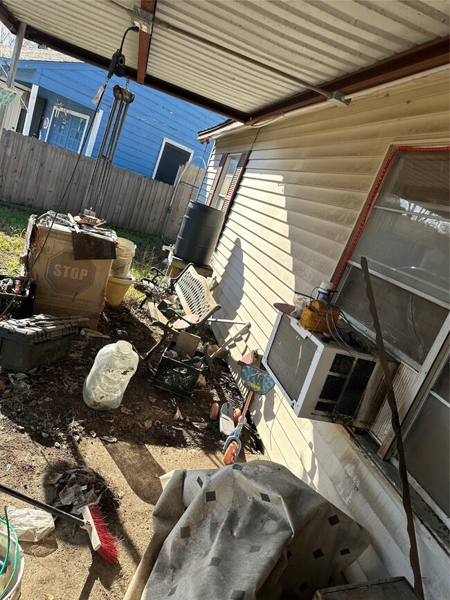 2912 Charter Oaks Dr, Houston, TX 77093 - photo 5