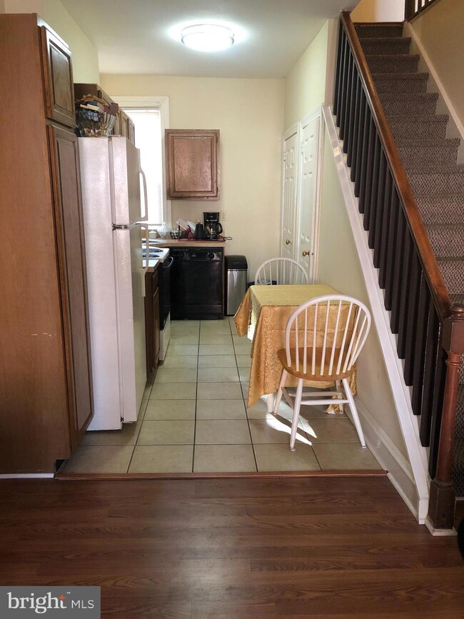 802 N Van Buren St unit 1, Wilmington, DE 19806 - photo 4