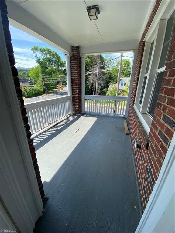 1717 W 1st St unit 3, Winston Salem, NC 27104 - photo 5