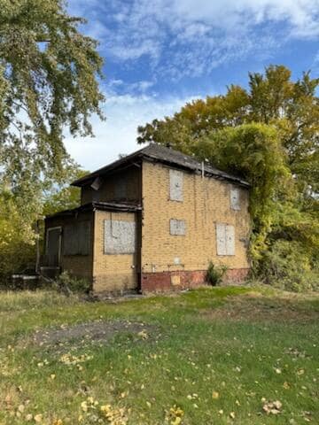 441 Tyler St, Gary, IN 46402 - photo 3