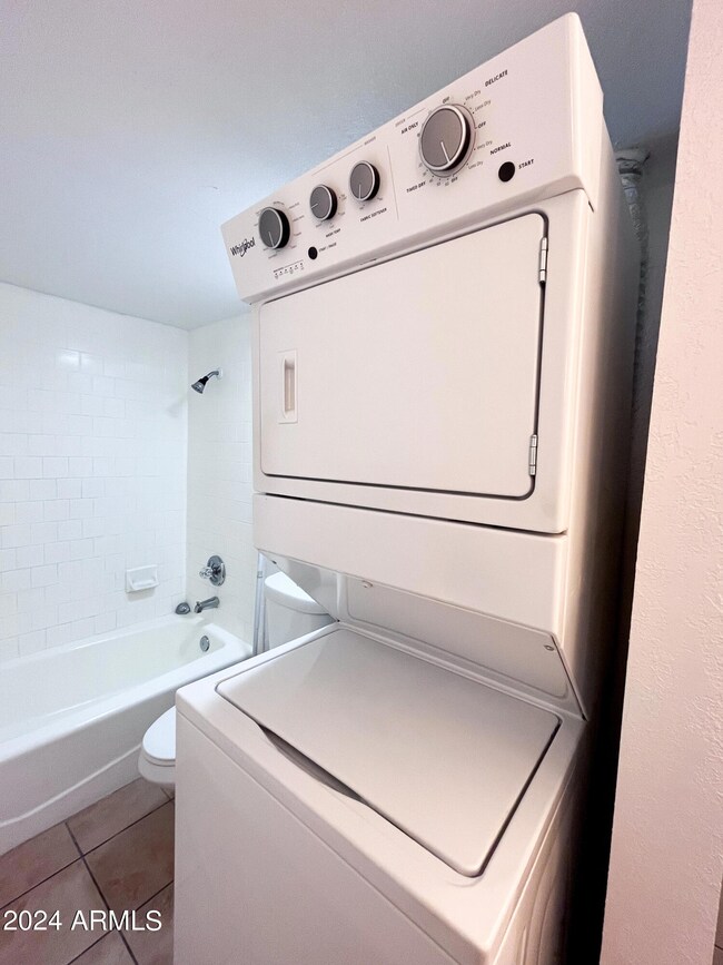 653 E Brown Rd, Mesa, AZ 85203 - photo 4