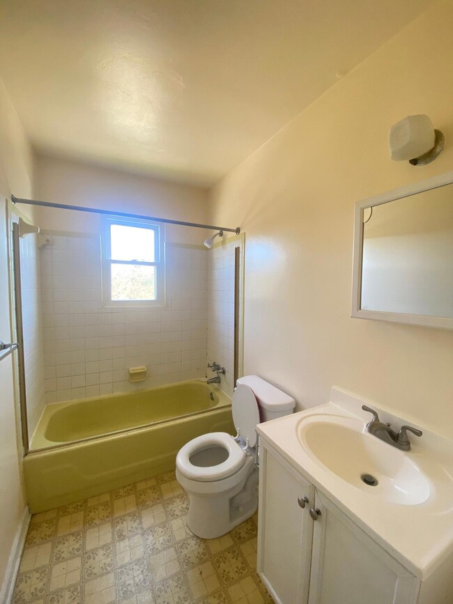 333 bath image