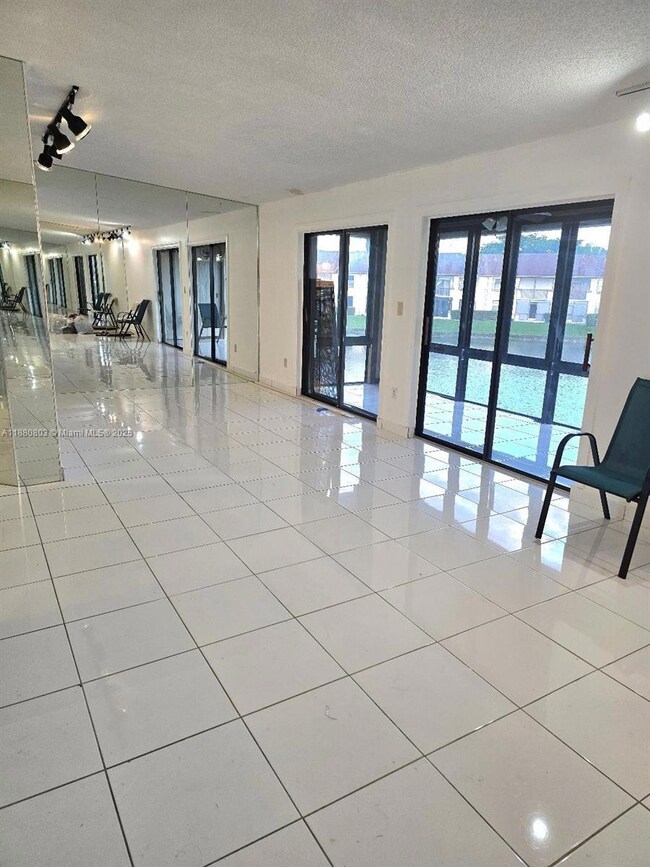 9626 W Mcnab Rd unit 206, Tamarac, FL 33321 - photo 5