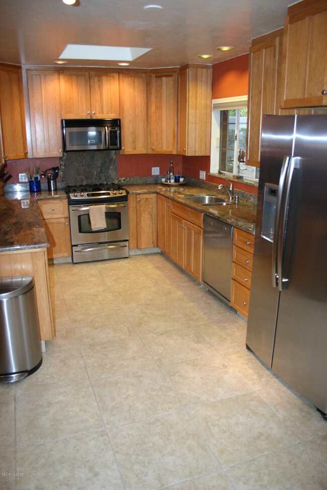 2831 E Mckenzie St, Tucson, AZ 85716 - photo 3