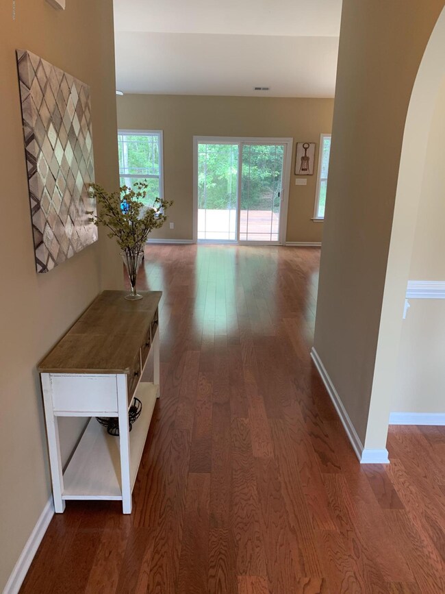 foyer staged