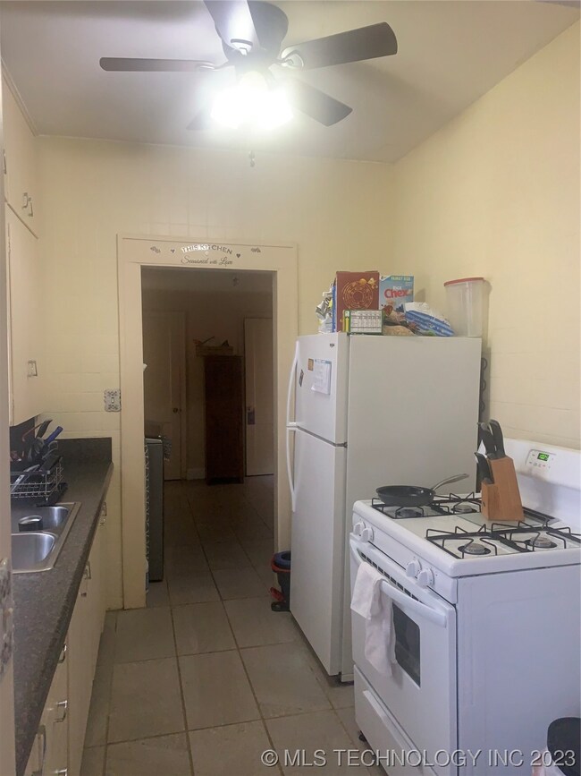 517 E 15th St, Okmulgee, OK 74447 - photo 5